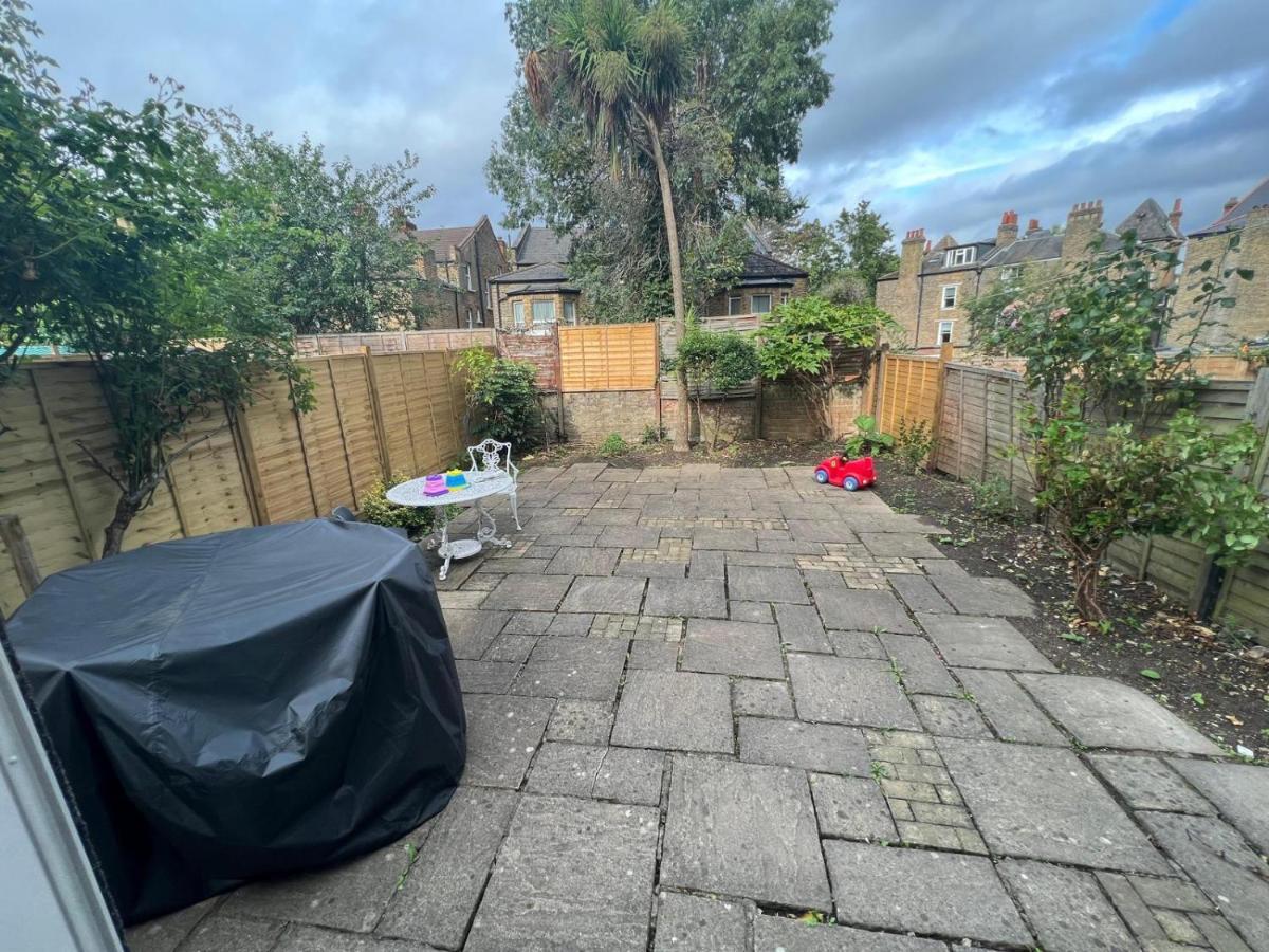 Grand Tulse Hill Villa Londen Buitenkant foto